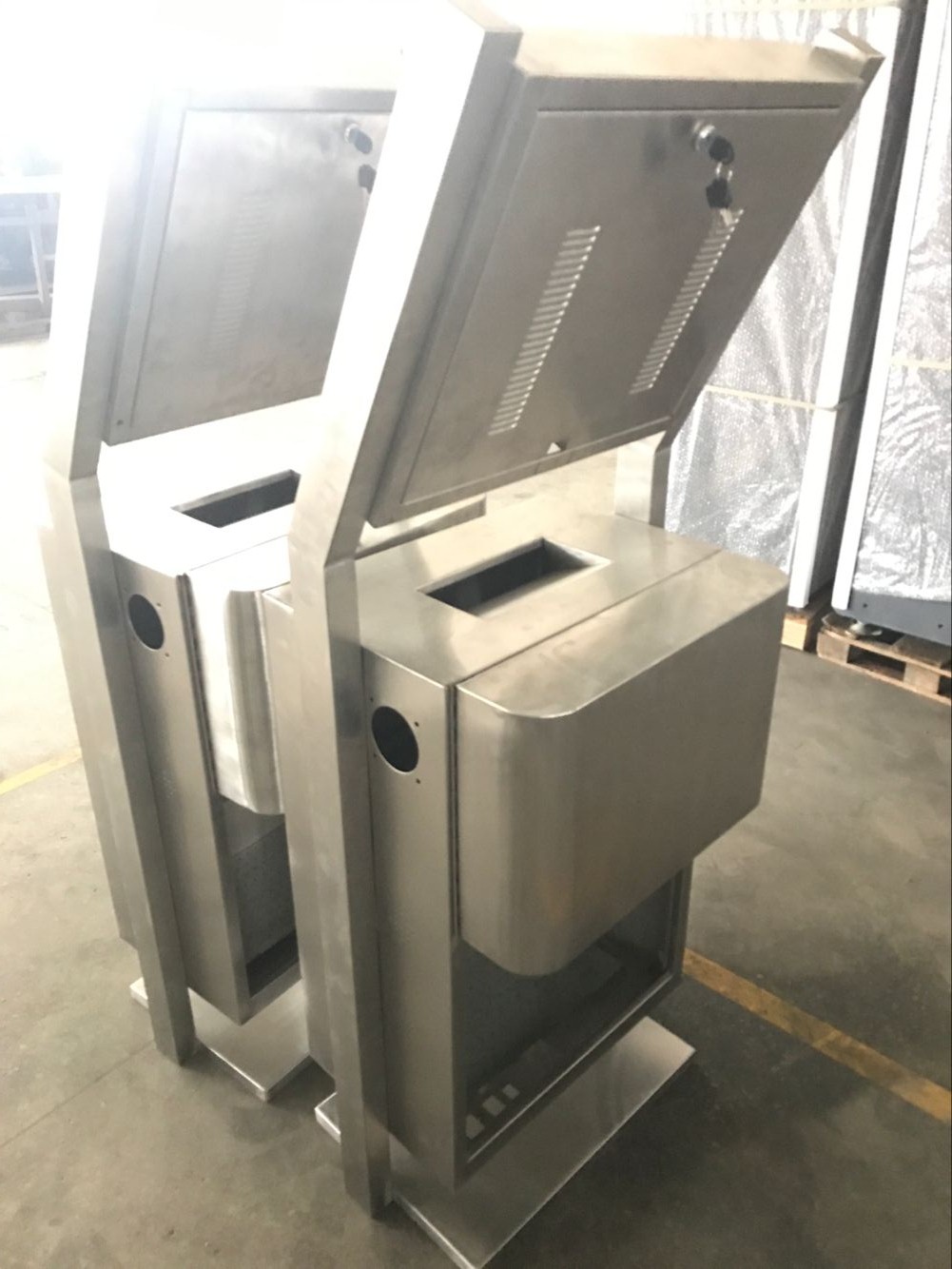 “不銹鋼自助取片機(jī)外殼